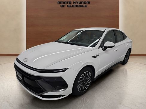 Used 2025 Hyundai Sonata SEL image 2