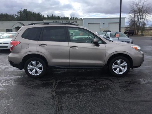 Used 2014 Subaru Forester 2.5i Premium w/ Protection Package #1 image 6