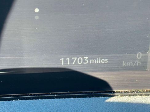 Used 2024 Nissan Ariya AWD image 26