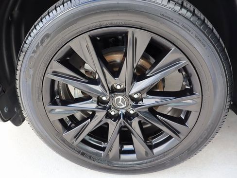 Used 2023 MAZDA CX-5 Carbon Edition image 41