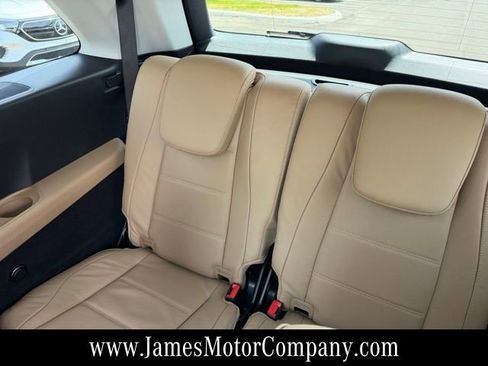 New 2026 Mercedes-Benz GLS 450 4MATIC image 17