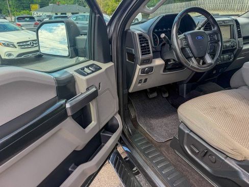 Used 2019 Ford F150 XLT w/ Equipment Group 302A Luxury AWD/4WD image 13