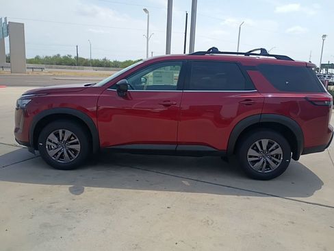 New 2026 Nissan Pathfinder SV image 3