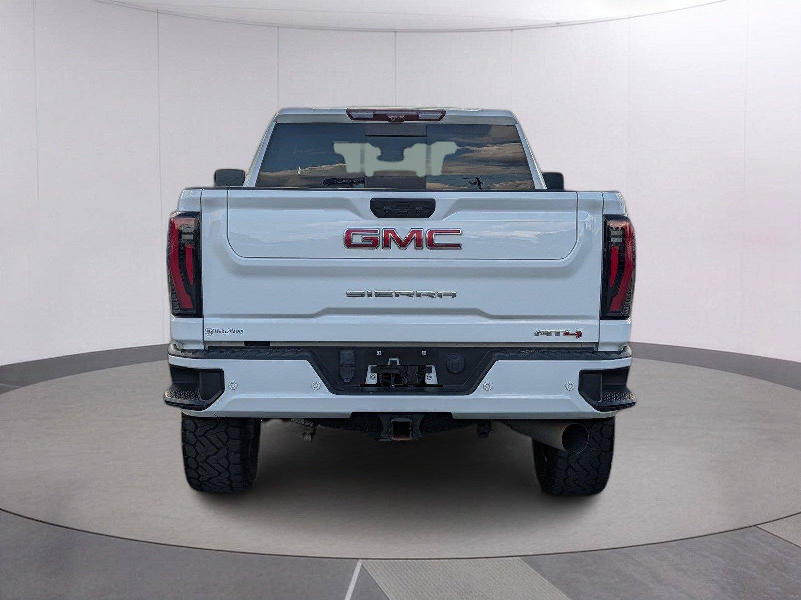 Certified 2024 GMC Sierra 2500 AT4 w/ AT4 Premium Plus Package AWD/4WD image 4