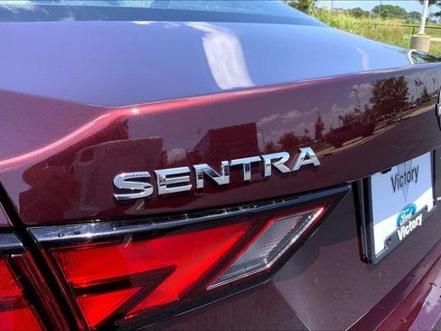 Used 2025 Nissan Sentra SV FWD image 29