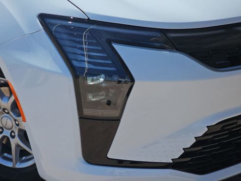 New 2027 Chrysler Pacifica Select FWD image 35