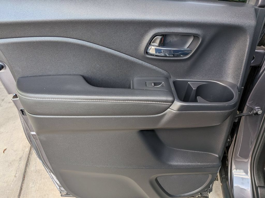 Used 2025 Honda Ridgeline RTL image 25