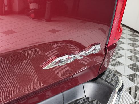 Used 2025 RAM 1500 Big Horn AWD/4WD image 17