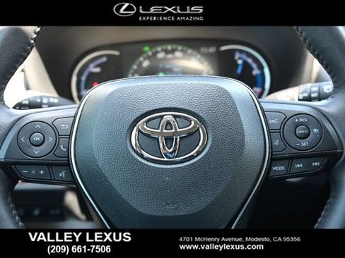 Used 2021 Toyota RAV4 Limited AWD/4WD image 10