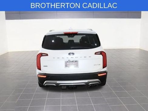 Used 2020 Kia Telluride EX AWD/4WD image 7