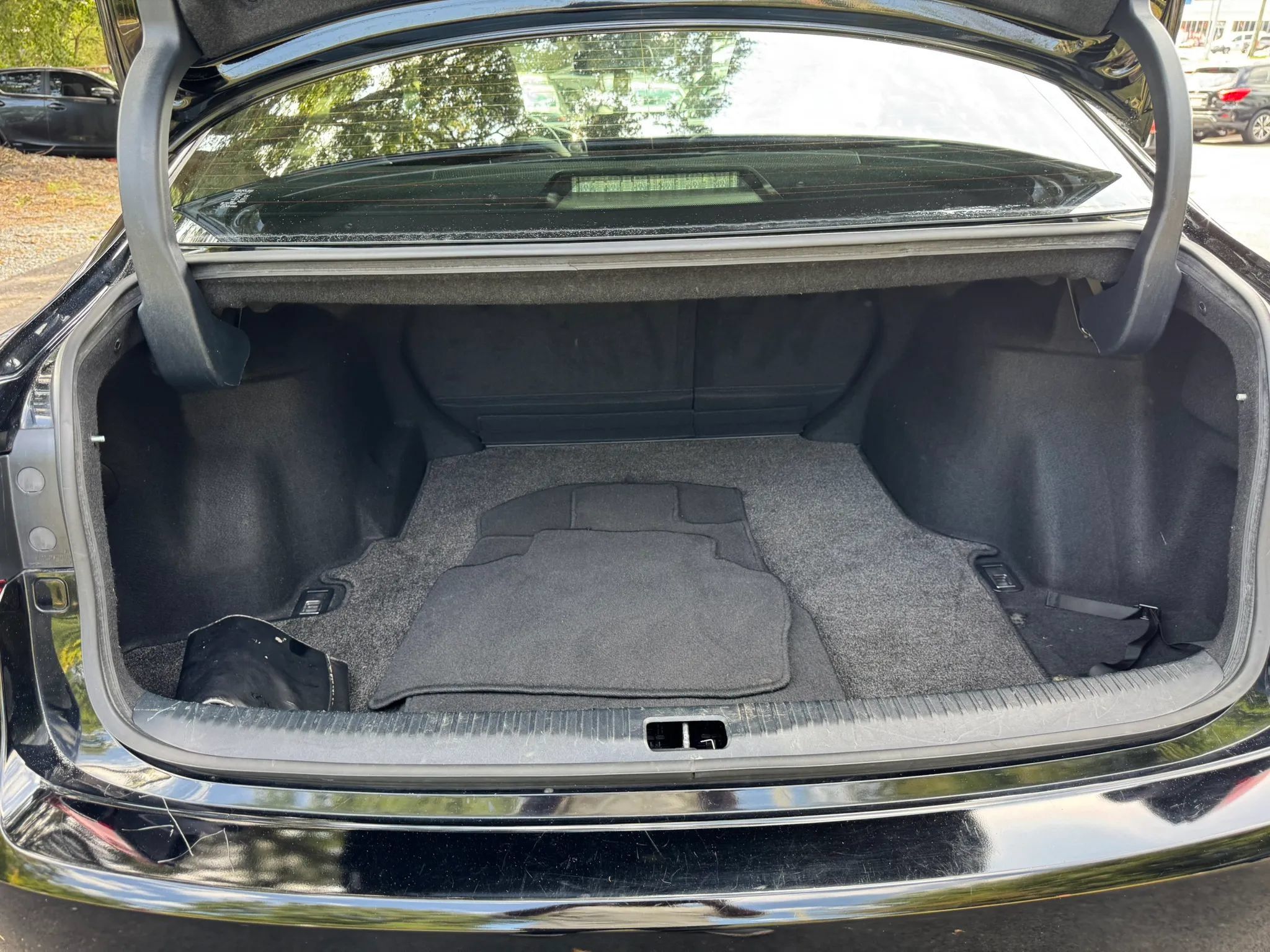 Used 2015 Lexus IS 350 w/ F-Sport Package RWD image 32