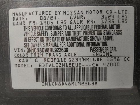 Used 2024 Nissan Versa S w/ Trunk Package FWD image 33