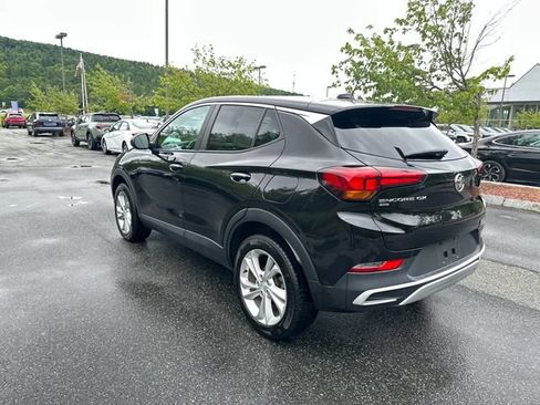 Used 2023 Buick Encore GX Preferred w/ Cold Weather Comfort Package AWD/4WD image 3