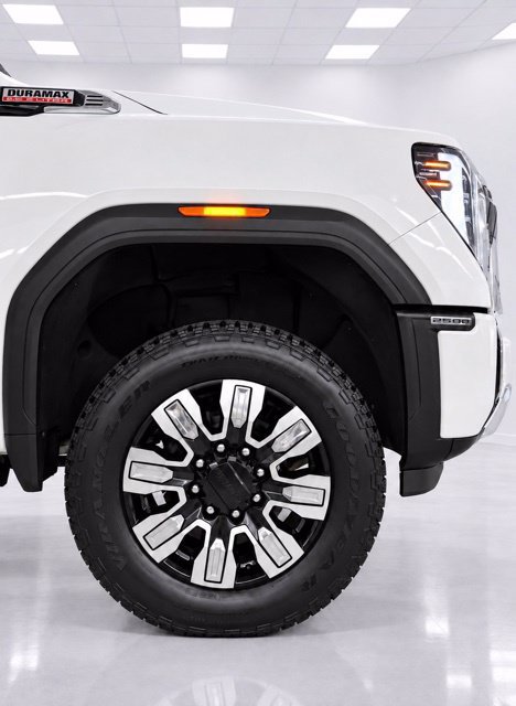 Used 2024 GMC Sierra 2500 Denali w/ Denali Reserve Package AWD/4WD image 9