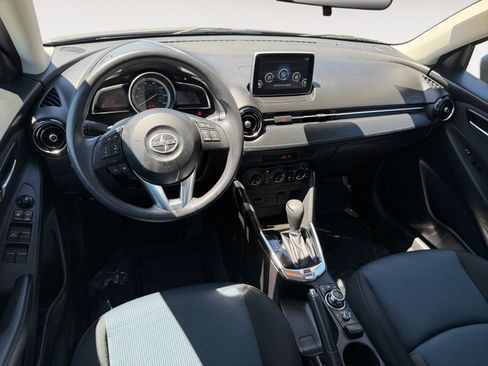 Used 2016 Scion iA FWD image 15