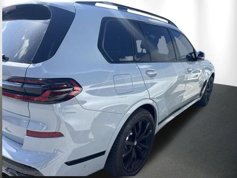 Used 2024 BMW X7 M60i w/ Executive Package AWD/4WD image 8
