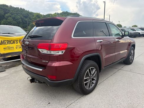 Used 2019 Jeep Grand Cherokee Limited AWD/4WD image 7