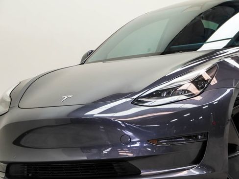 Used 2022 Tesla Model 3 Long Range AWD/4WD image 2