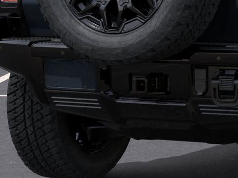 New 2026 GMC Hummer EV SUV w/ LPO, Dark Essentials Package AWD/4WD image 14