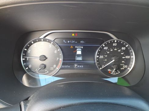 Certified 2022 Nissan Frontier SV w/ Technology Package image 9