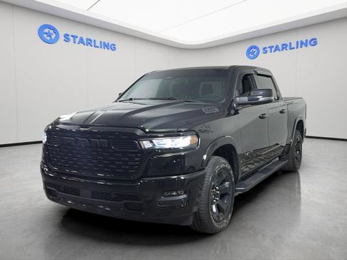 Used 2025 RAM 1500 Big Horn RWD image 16