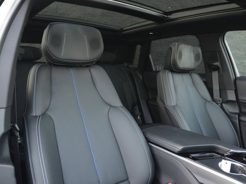 Used 2025 Cadillac Lyriq Sport w/ LPO, Floor Liner Package image 27