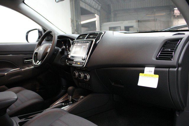 New 2026 Mitsubishi Outlander Sport SE AWD/4WD image 17