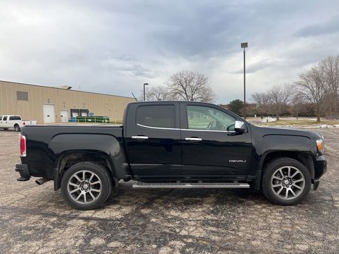 Used 2018 GMC Canyon Denali image 6