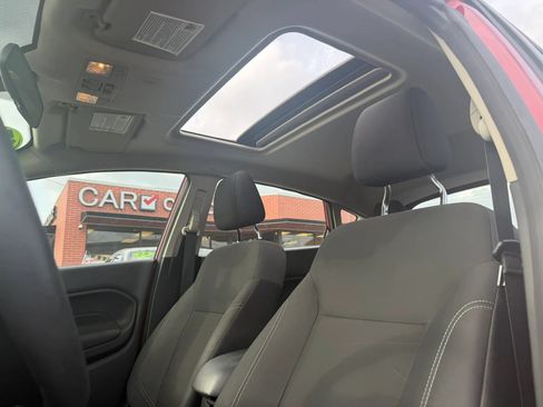 Used 2017 Ford Fiesta SE FWD image 9