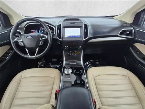 Used 2020 Ford Edge SEL w/ Convenience Package FWD image 18