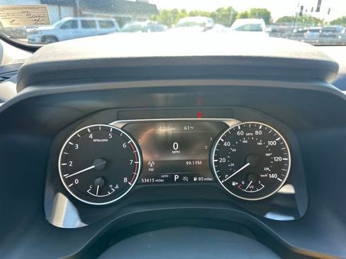 Used 2024 Nissan Rogue S AWD/4WD image 15