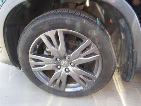 Used 2020 Honda Passport EX-L image 5