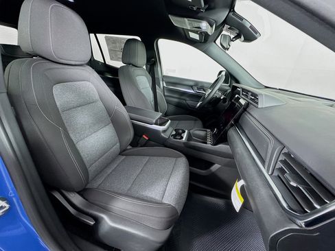 New 2025 GMC Terrain Elevation image 28