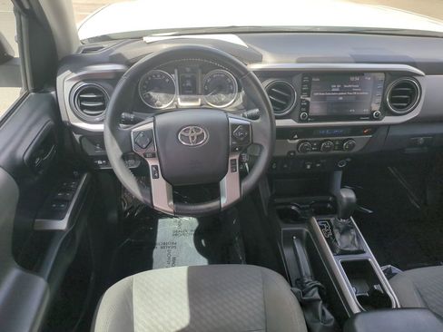 Used 2022 Toyota Tacoma SR5 w/ Technology Package image 17