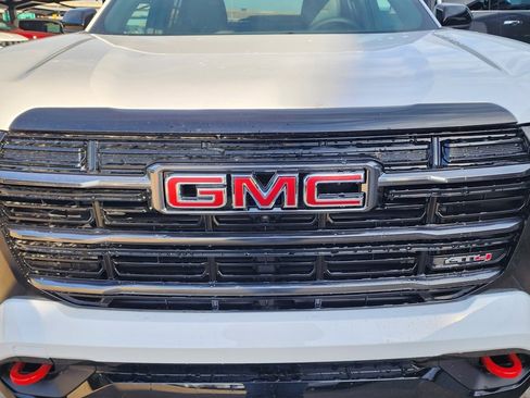 New 2026 GMC Terrain AT4 w/ Convenience Package III image 10