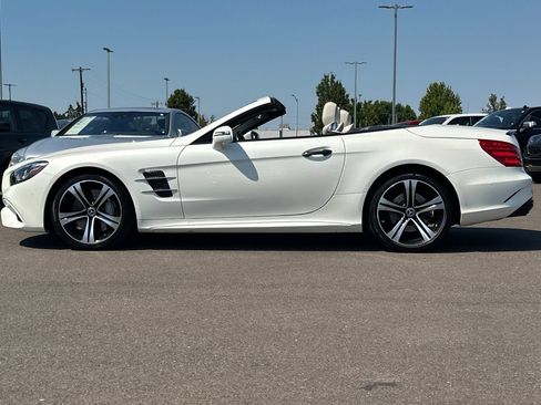Used 2017 Mercedes-Benz SL 450 image 8