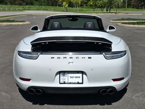 Used 2014 Porsche 911 Carrera 4 AWD/4WD image 5