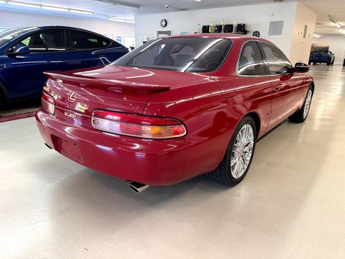 Used 1995 Lexus SC 400 Coupe image 2
