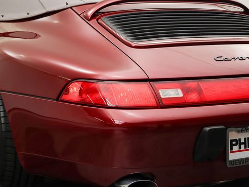 Used 1997 Porsche 911 Cabriolet image 24