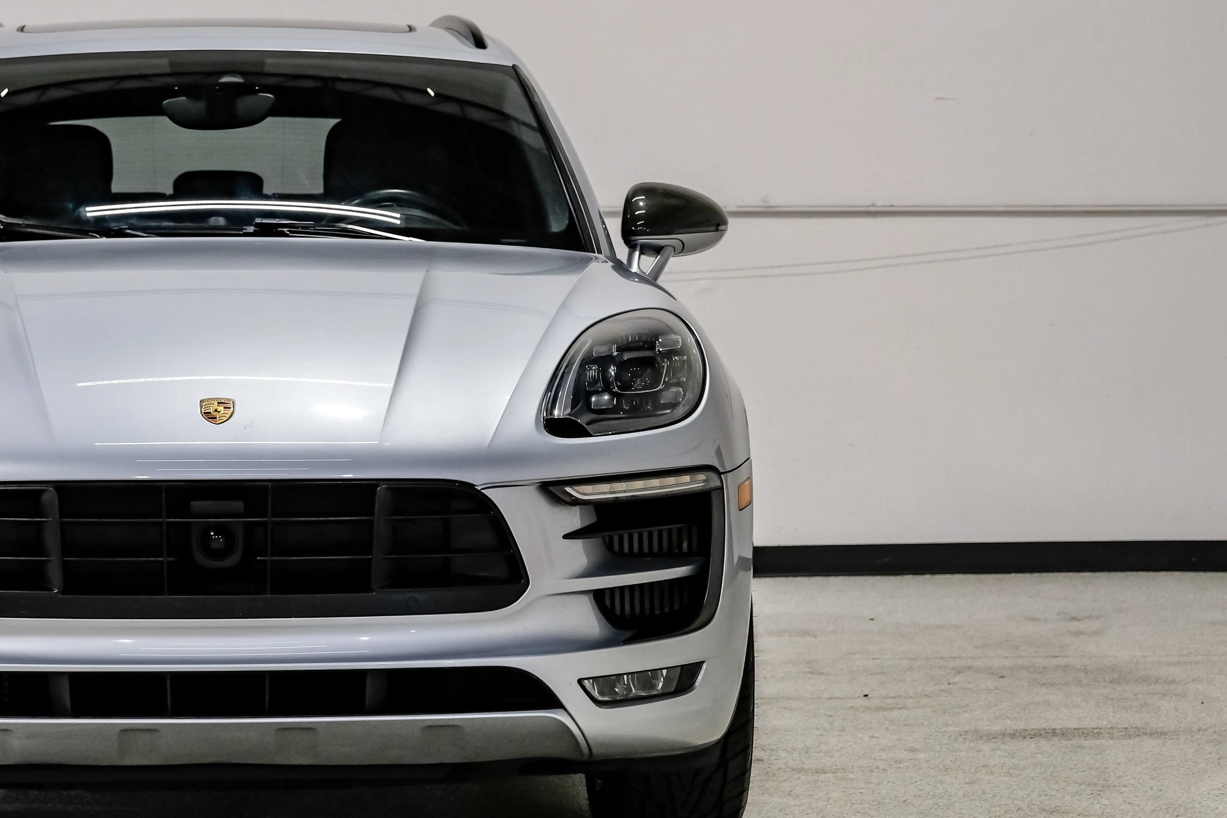 Used 2018 Porsche Macan GTS w/ Premium Package Plus AWD/4WD image 60