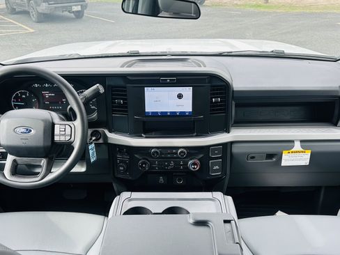 New 2026 Ford F350 XL AWD/4WD image 18