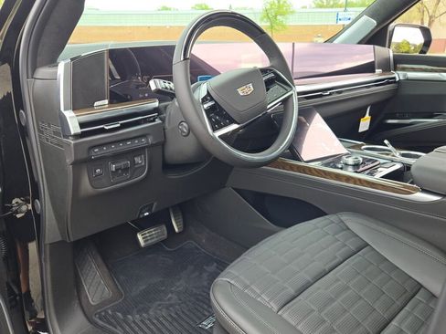 New 2026 Cadillac Escalade Platinum Sport AWD/4WD image 26