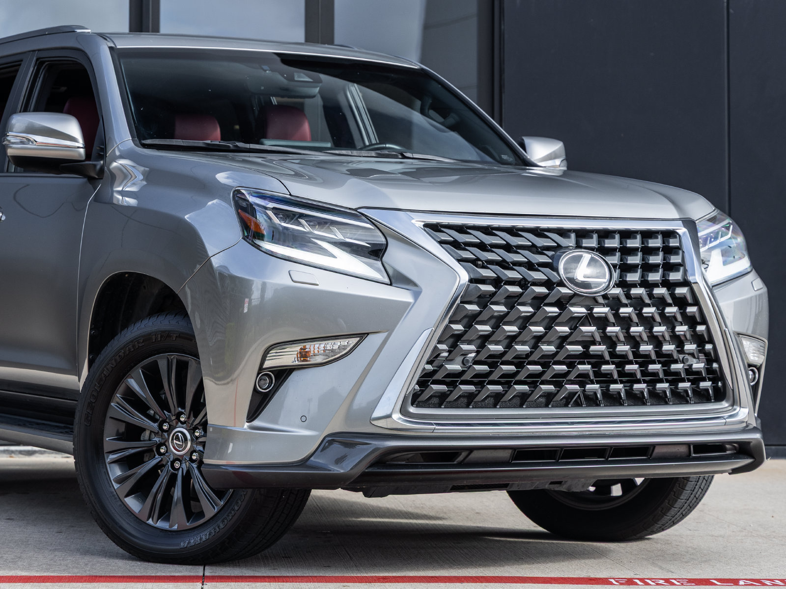 Used 2022 Lexus GX 460 Premium w/ Accessory Package AWD/4WD image 5