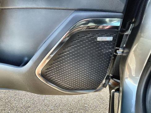 New 2026 GMC Acadia Denali w/ Super Cruise Package image 32