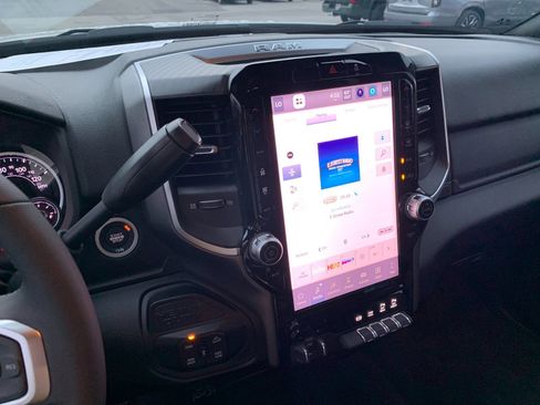 Used 2025 RAM 2500 Big Horn image 19