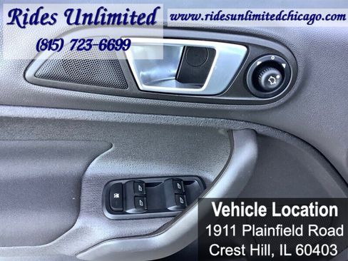 Used 2016 Ford Fiesta SE image 12