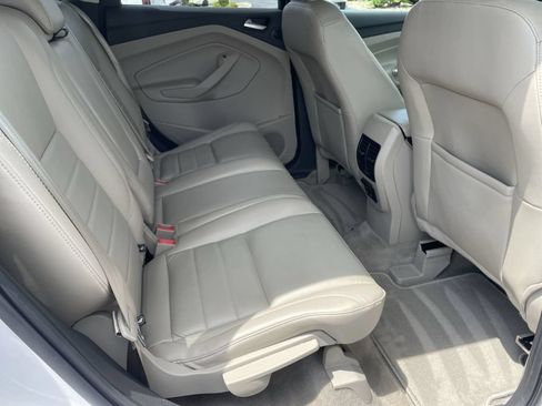 Used 2016 Ford Escape Titanium AWD/4WD image 25