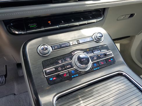 Certified 2021 Lincoln Nautilus Reserve w/ Class II Trailer Tow Package image 22