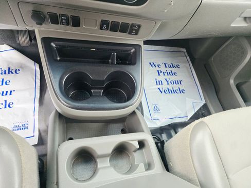 Used 2017 Nissan NV 2500 SV w/ Technology Package image 21