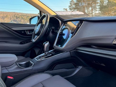 Certified 2023 Subaru Outback Onyx Edition image 6